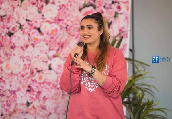 Muskan at a community event (photo 16 of 25)